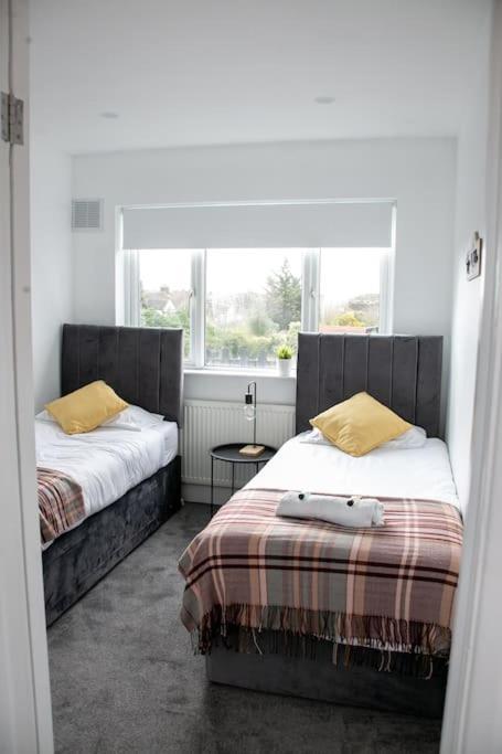 Stylish Retreat In Leigh-On-Sea Apartment Southend-on-Sea Luaran gambar