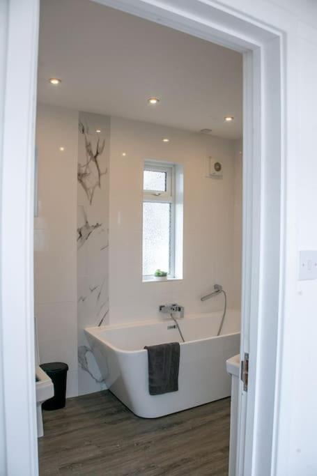 Stylish Retreat In Leigh-On-Sea Apartment Southend-on-Sea Luaran gambar