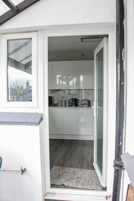 Stylish Retreat In Leigh-On-Sea Apartment Southend-on-Sea Luaran gambar