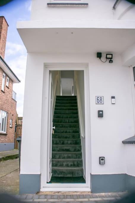 Stylish Retreat In Leigh-On-Sea Apartment Southend-on-Sea Luaran gambar