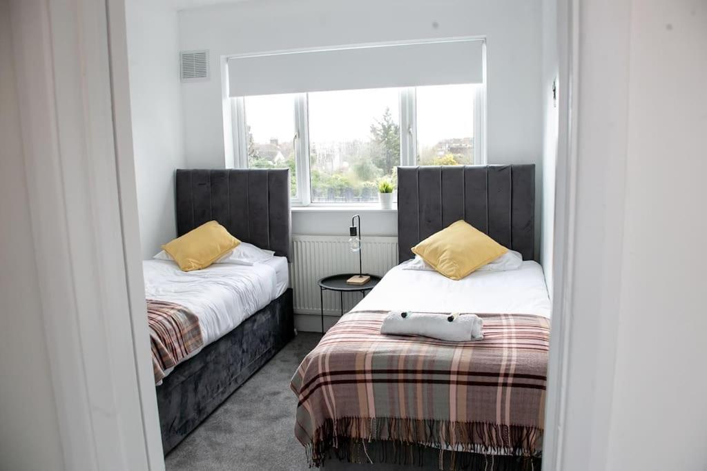 Stylish Retreat In Leigh-On-Sea Apartment Southend-on-Sea Luaran gambar